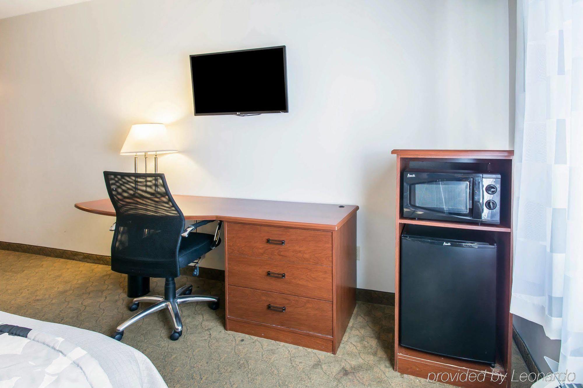 Garner Hotel Panama City Beach Northeast By Ihg Upper Grand Lagoon Exterior photo